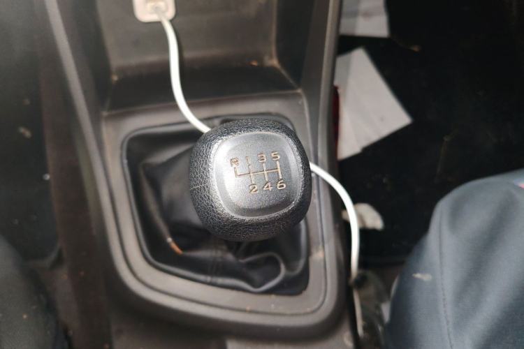 Used Wuling Hongguang V 2019 1.5L Jingqu Version China VI LAR Gear Lever