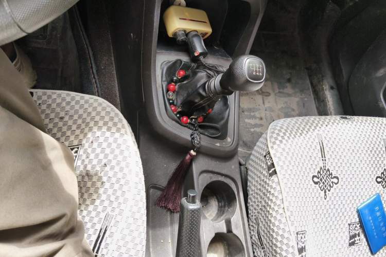 Used Wuling Hongguang V 2019 1.5L Enjoyment Version China VI LAR Gear Lever