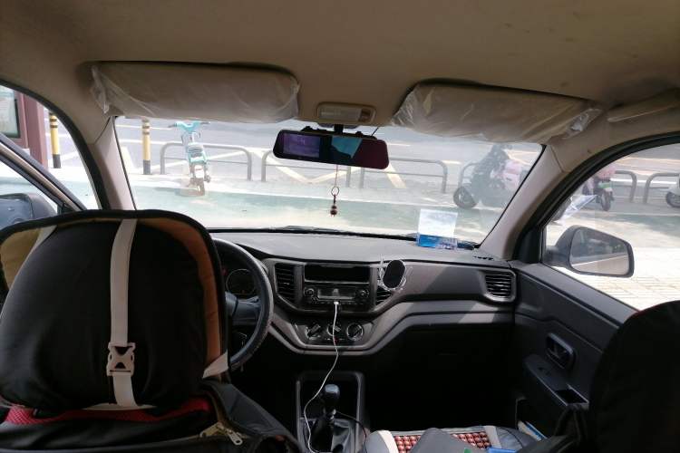 Used Wuling Hongguang V 2019 1.5L Jingqu Version China VI LAR Headliner