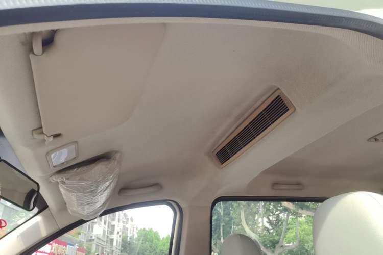 Used Wuling Hongguang V 2019 1.5L Enjoyment Version China VI LAR Headliner