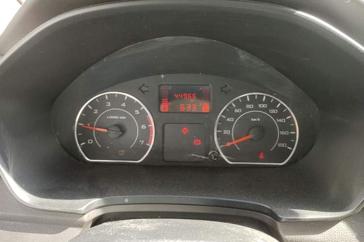 Used Wuling Hongguang V 2019 1.5L Jingqu Version China VI LAR Instrument Cluster