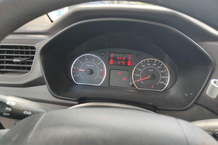 Used Wuling Hongguang V 2019 1.5L Jingqu Version China VI LAR Instrument Cluster