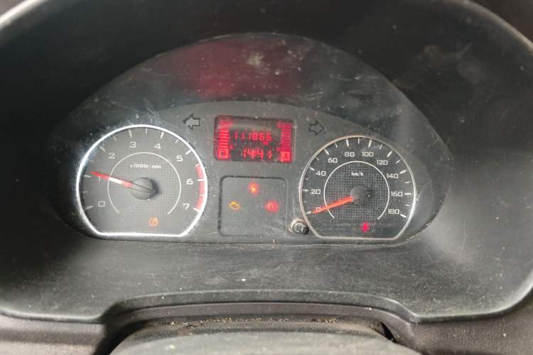 Used Wuling Hongguang V 2019 1.5L Base Version China VI LAR Instrument Cluster