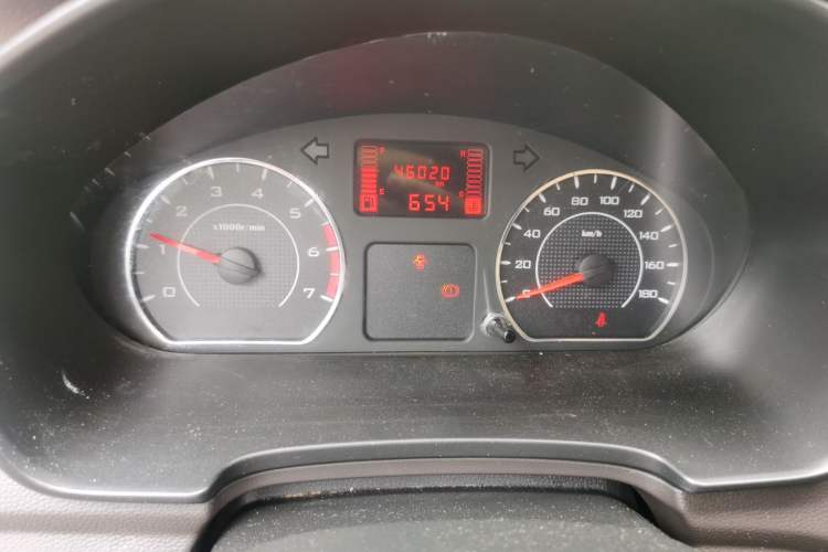 Used Wuling Hongguang V 2019 1.5L Jingqu Version China VI LAR Instrument Cluster