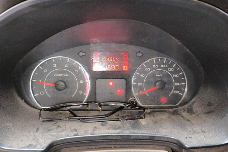 Used Wuling Hongguang V 2019 1.5L Standard Version China VI LAR Instrument Cluster