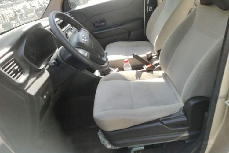 Used Wuling Hongguang V 2019 1.5L Jingqu Version China VI LAR Left Front Seat