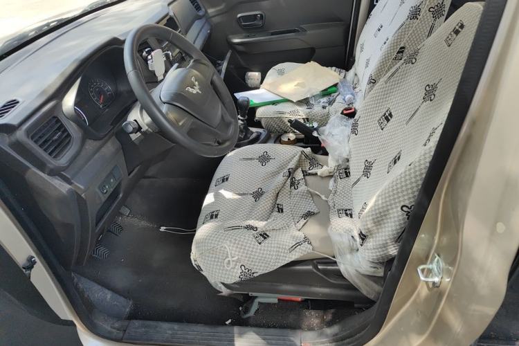 Used Wuling Hongguang V 2019 1.5L Jingqu Version China VI LAR Left Front Seat