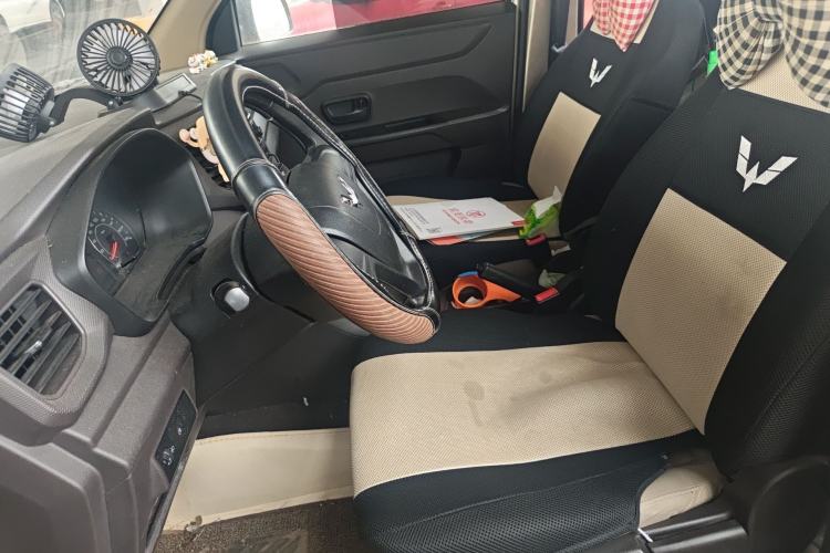 Used Wuling Hongguang V 2019 1.5L Base Version China VI LAR Left Front Seat