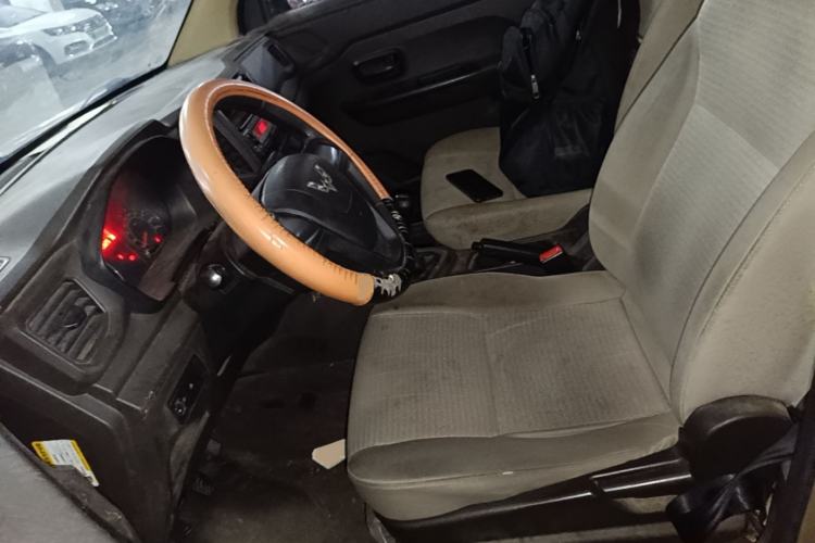 Used Wuling Hongguang V 2019 1.5L Jingqu Version China VI LAR Left Front Seat