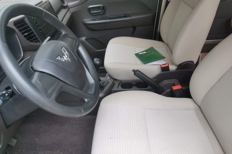 Used Wuling Hongguang V 2019 1.5L Jingqu Version China VI LAR Left Front Seat