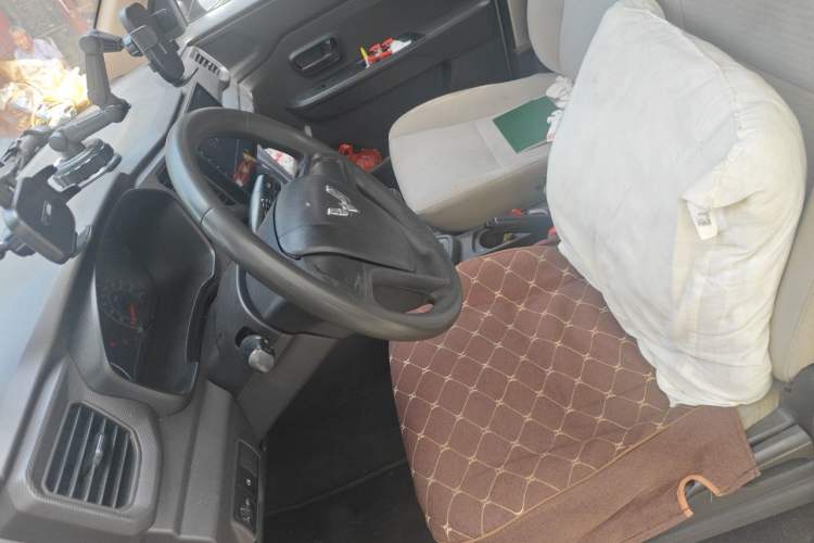 Used Wuling Hongguang V 2019 1.5L Jingqu Version China VI LAR Left Front Seat