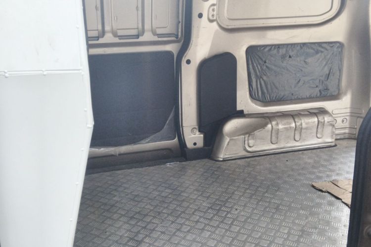 Used Wuling Hongguang V 2019 1.5L Jingqu Edition Sealed-Window Vehicle China VI LAR Left Rear Seat