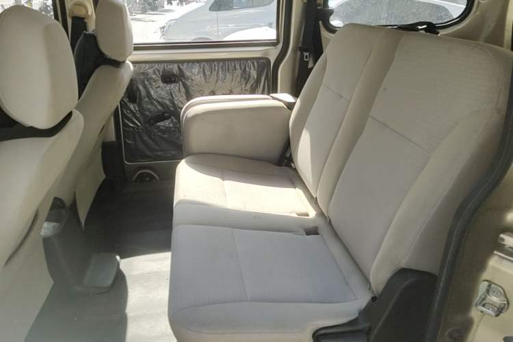 Used Wuling Hongguang V 2019 1.5L Jingqu Version China VI LAR Left Rear Seat