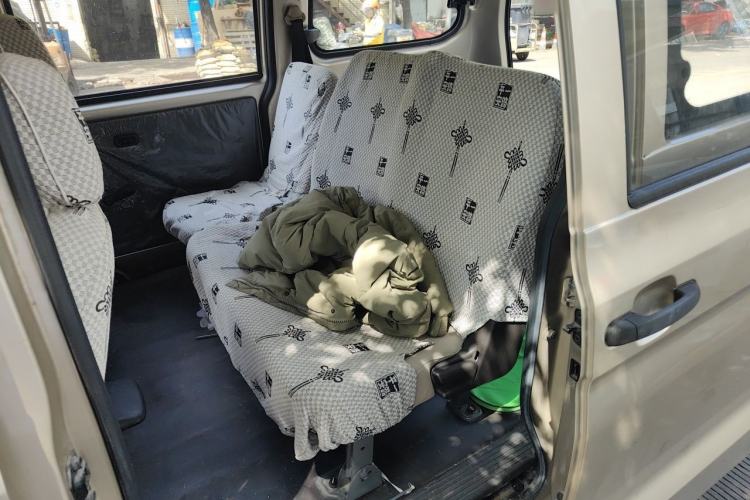 Used Wuling Hongguang V 2019 1.5L Jingqu Version China VI LAR Left Rear Seat