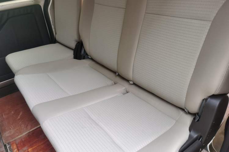 Used Wuling Hongguang V 2019 1.5L Jingqu Version China VI LAR Left Rear Seat