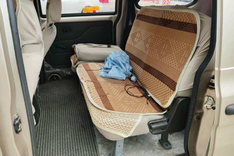 Used Wuling Hongguang V 2019 1.5L Base Version China VI LAR Left Rear Seat