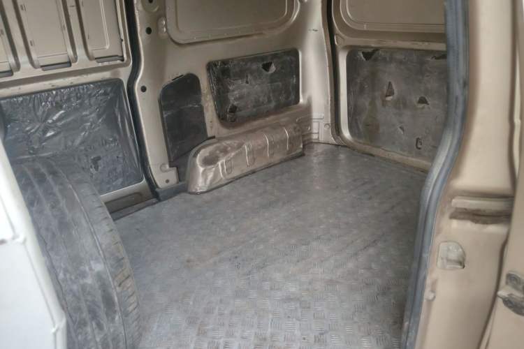 Used Wuling Hongguang V 2019 1.5L Jingqu Version China VI LAR Left Rear Seat