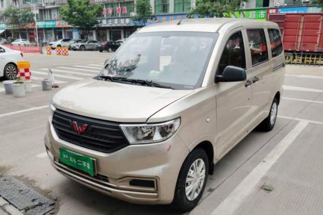 Used Wuling Hongguang V 2019 1.5L Base Version China VI LAR