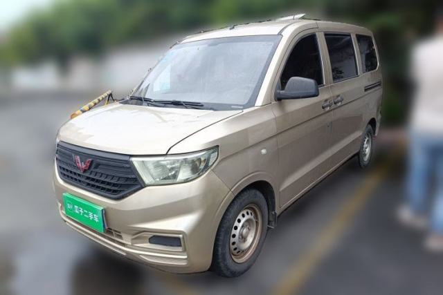 Used Wuling Hongguang V 2019 1.5L Base Version China VI LAR