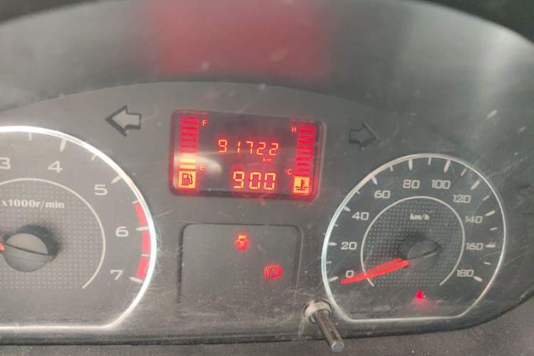 Used Wuling Hongguang V 2019 1.5L Jingqu Version China VI LAR Odometer Close Up