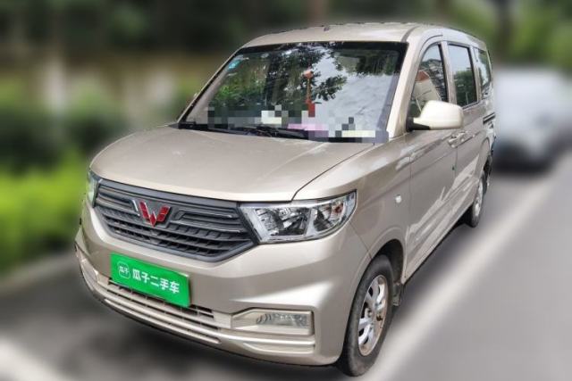 Used Wuling Hongguang V 2019 1.5L Enjoyment Version China VI LAR
