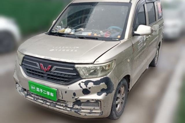 Used Wuling Hongguang V 2019 1.5L Jingqu Version China VI LAR