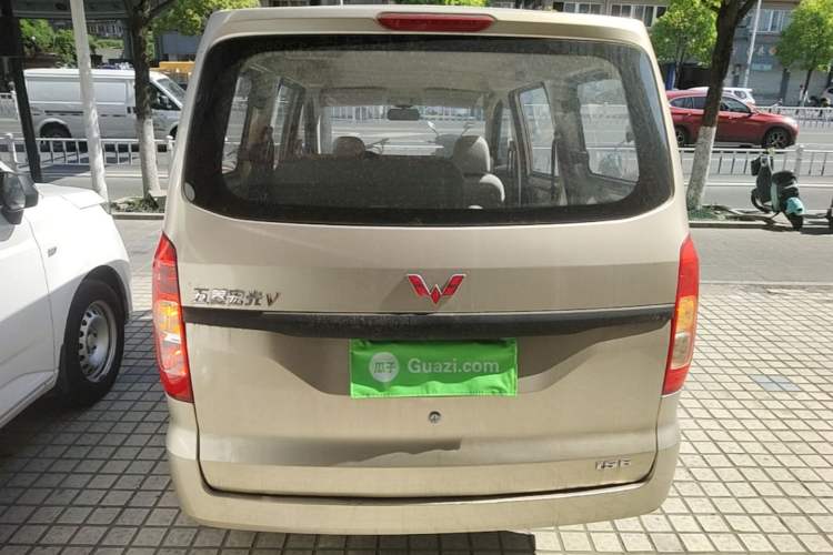 Used Wuling Hongguang V 2019 1.5L Jingqu Version China VI LAR Rear