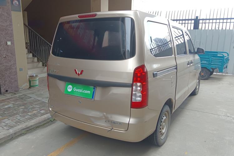 Used Wuling Hongguang V 2019 1.5L Jingqu Version China VI LAR Rear Right 45 Deg