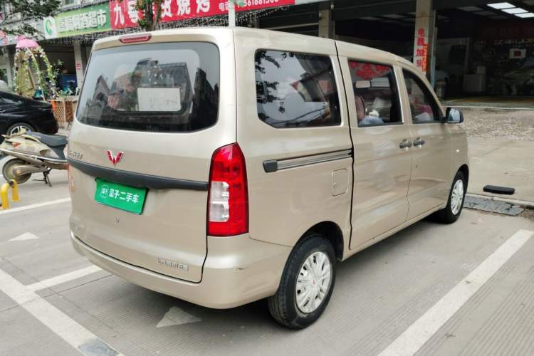 Used Wuling Hongguang V 2019 1.5L Base Version China VI LAR Rear Right 45 Deg