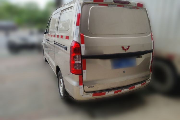 Used Wuling Hongguang V 2019 1.5L Jingqu Version China VI LAR Rear Right 45 Deg