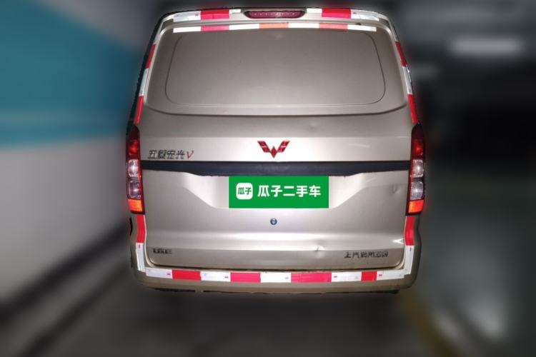 Used Wuling Hongguang V 2019 1.5L Jingqu Edition Sealed-Window Vehicle China VI LAR Rear
