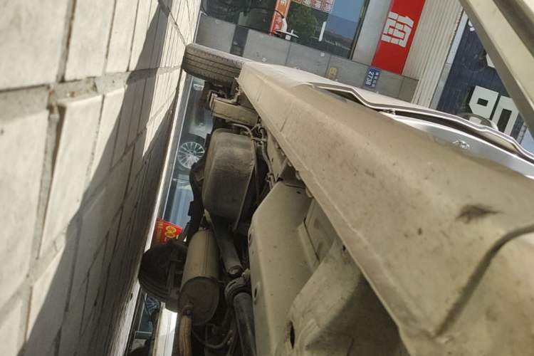 Used Wuling Hongguang V 2019 1.5L Jingqu Version China VI LAR Right Side Sill