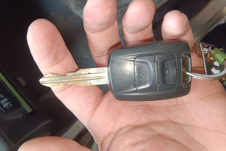 Used Wuling Hongguang V 2019 1.5L Jingqu Version China VI LAR Vehicle Key