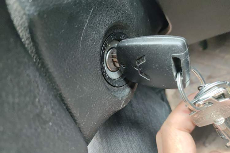 Used Wuling Hongguang V 2019 1.5L Jingqu Version China VI LAR Vehicle Key