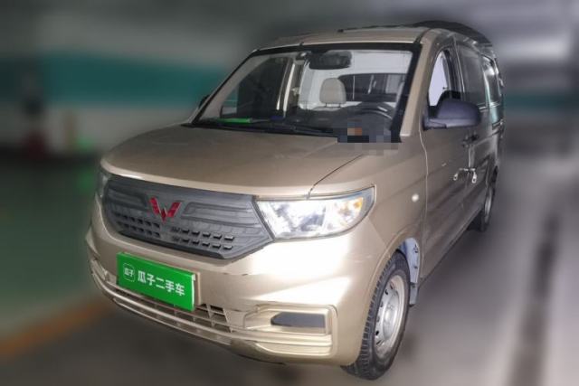 Used Wuling Hongguang V 2019 1.5L Jingqu Edition Sealed-Window Vehicle China VI LAR