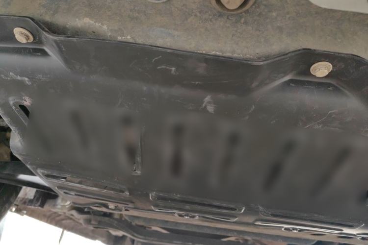 Used Wuling Hongguang V 2020 1.5L Commercial Vehicle China VI LAR Chassis Front