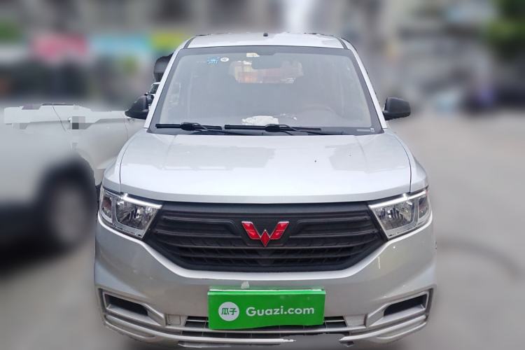Used Wuling Hongguang V 2020 Model 1.2L Jingqu Edition China VI LSI Exterior 1