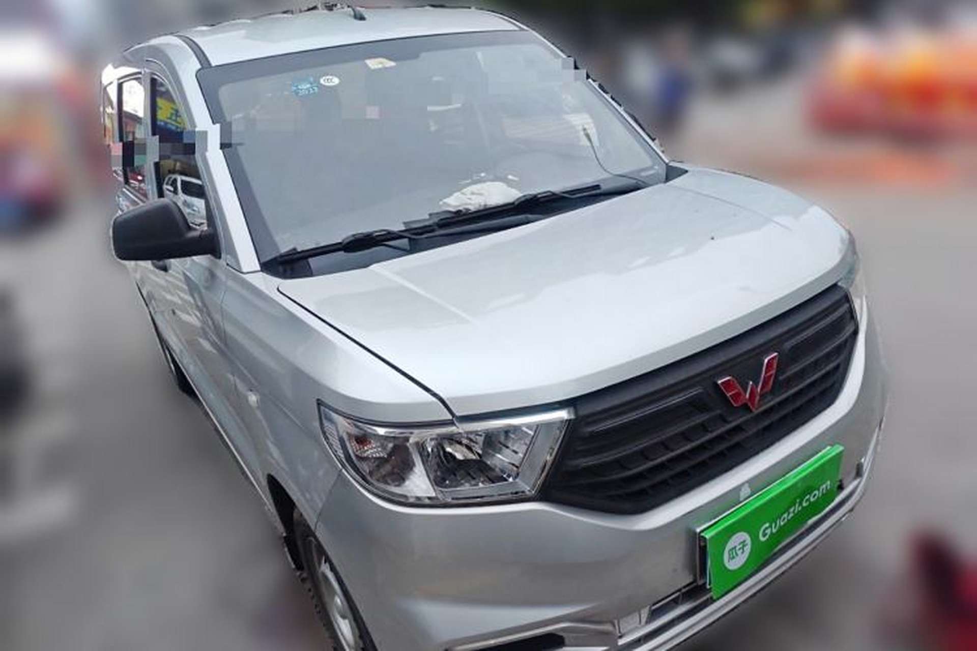 Used Wuling Hongguang V 2020 Model 1.2L Jingqu Edition China VI LSI Exterior 2