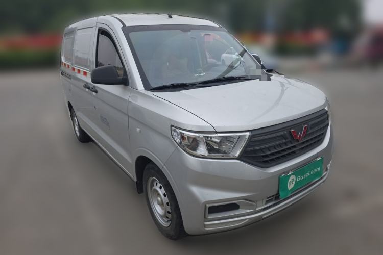 Used Wuling Hongguang V 2020 1.5L Commercial Vehicle China VI LAR Front Right 45 Deg