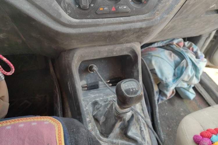 Used Wuling Hongguang V 2020 1.5L Commercial Vehicle China VI LAR Gear Lever