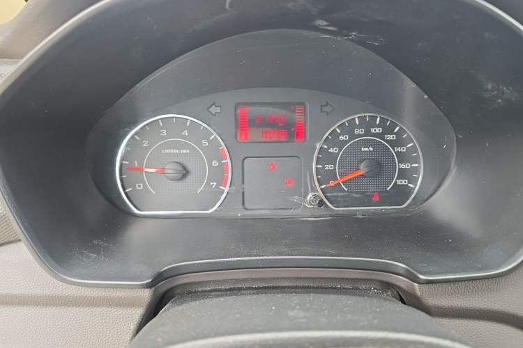 Used Wuling Hongguang V 2020 1.5L Commercial Vehicle China VI LAR Instrument Cluster