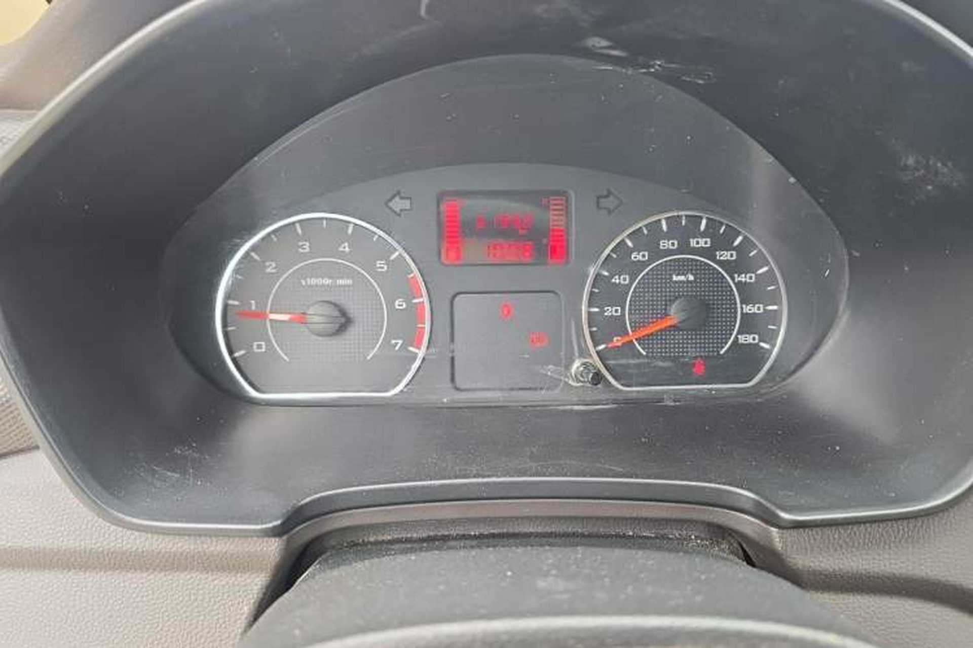 Used Wuling Hongguang V 2020 1.5L Commercial Vehicle China VI LAR Instrument Cluster