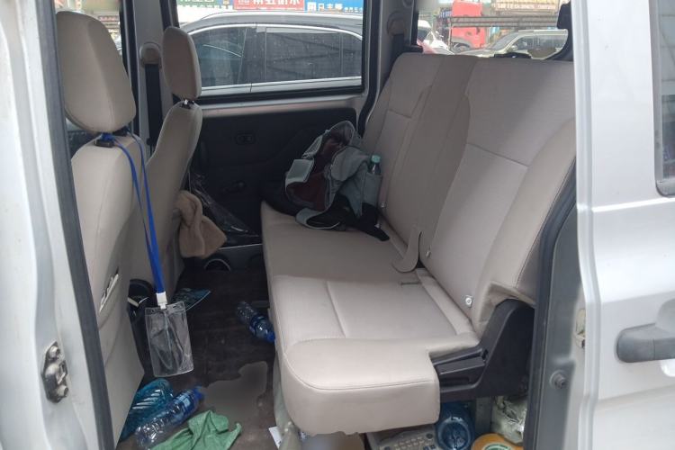 Used Wuling Hongguang V 2020 1.5L Commercial Vehicle China VI LAR Left Rear Seat