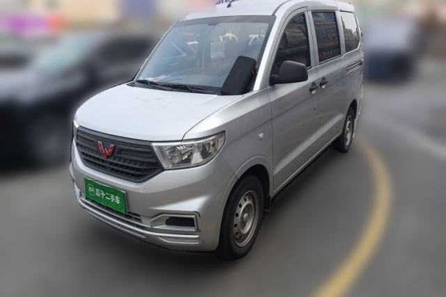Used Wuling Hongguang V 2020 1.5L Commercial Vehicle China VI LAR