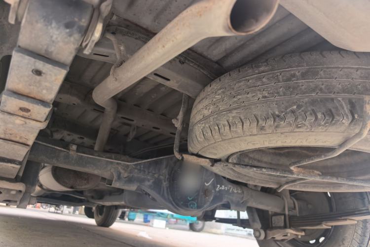 Used Wuling Hongguang V 2020 Model 1.2L Jingqu Edition China VI LSI Chassis Rear Left