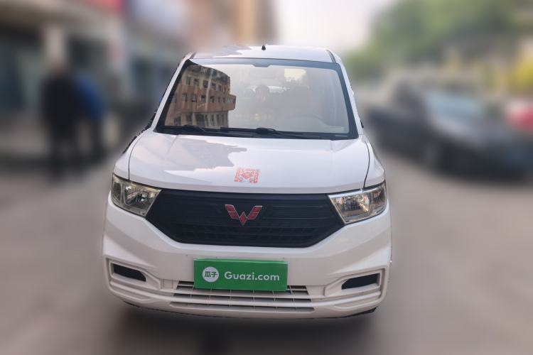 Used Wuling Hongguang V 2020 Model 1.2L Jingqu Edition China VI LSI Front