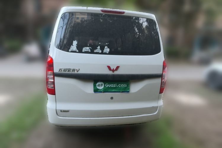 Used Wuling Hongguang V 2020 Model 1.2L Jingqu Edition China VI LSI Rear