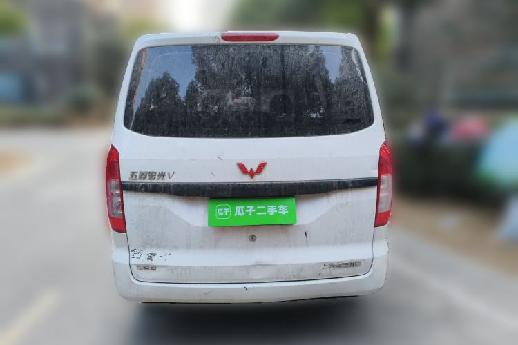 Used Wuling Hongguang V 2020 Model 1.2L Jingqu Edition China VI LSI Rear