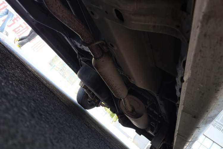 Used Wuling Hongguang V 2021 1.5L Jingqu Version LAR Chassis Front Left