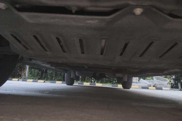 Used Wuling Hongguang V 2021 1.5L Jingqu Version LAR Chassis Front